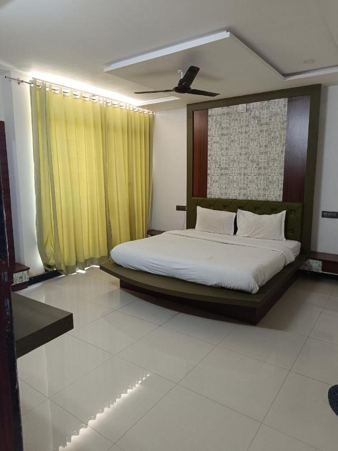 Hotel Laakhan By Ghumo Udaipur Extérieur photo