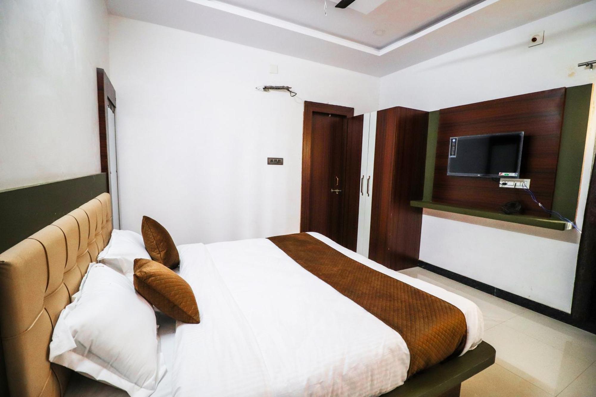 Hotel Laakhan By Ghumo Udaipur Extérieur photo